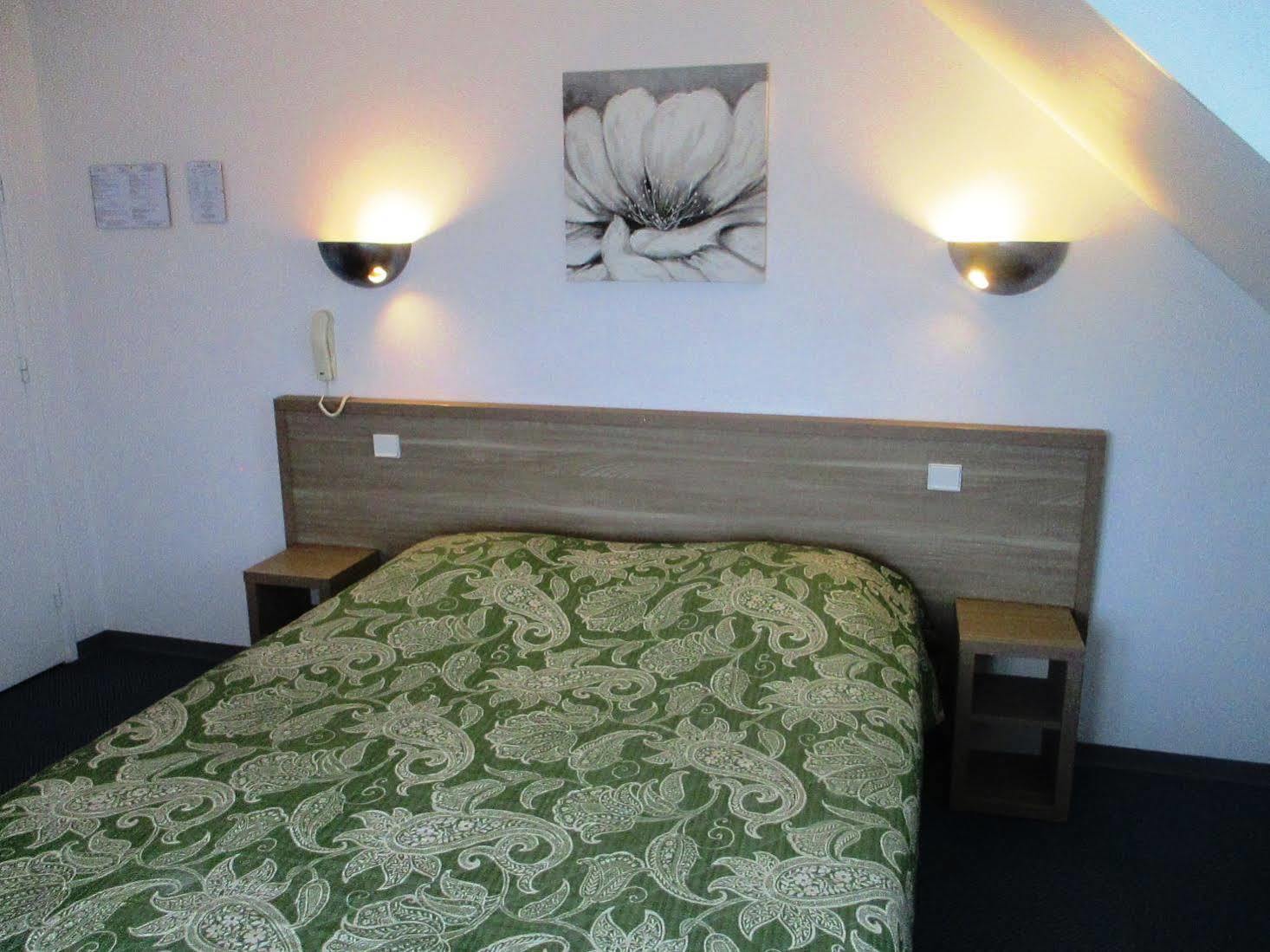 Hotel Du Lac Huelgoat Dış mekan fotoğraf